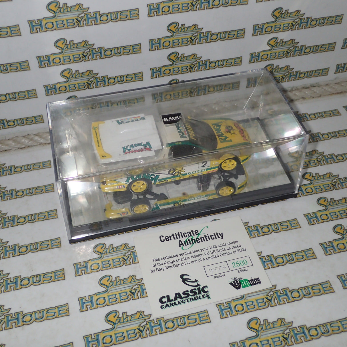 Classic Carlectables 43554 - 1/43 Scale - Holden VU SS Brute Ute #2 'Kanga Loaders' Die-cast Replica