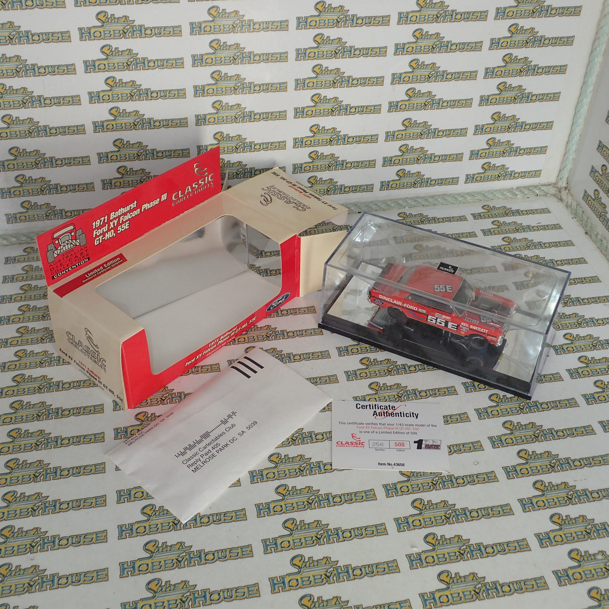 Classic Carlectables 43658 1/43 Scale Ford XY Falcon Phase 3 GT-HO 55E 1971 Bathurst