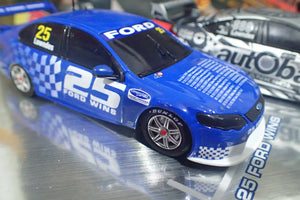 Classic Carlectables 43673 - 1/43 Scale - Craig Lowndes’ Final Race Autobarn Lowndes Racing Triple Set Diecast Scale Model Replica