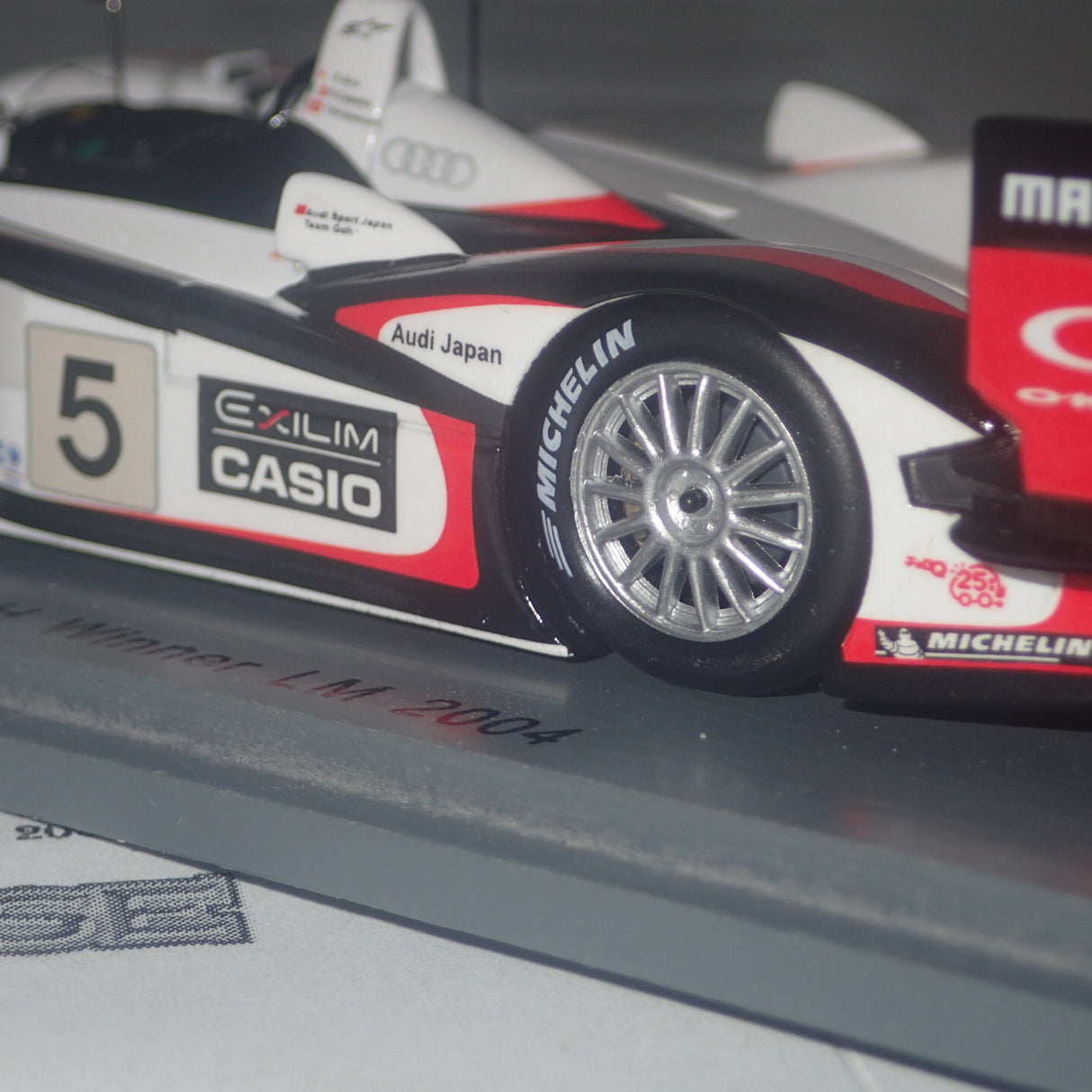 Spark Models 43LM04 – 1/43 Scale Audi R8 #5 Team GOH Winner 2004 24Hrs Le Mans Resin Scale Model Replica