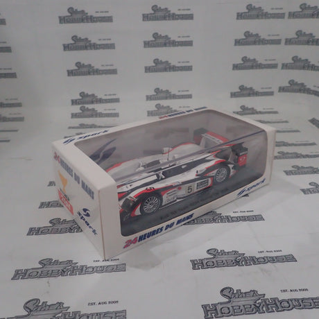 Spark Models 43LM04 – 1/43 Scale Audi R8 #5 Team GOH Winner 2004 24Hrs Le Mans Resin Scale Model Replica