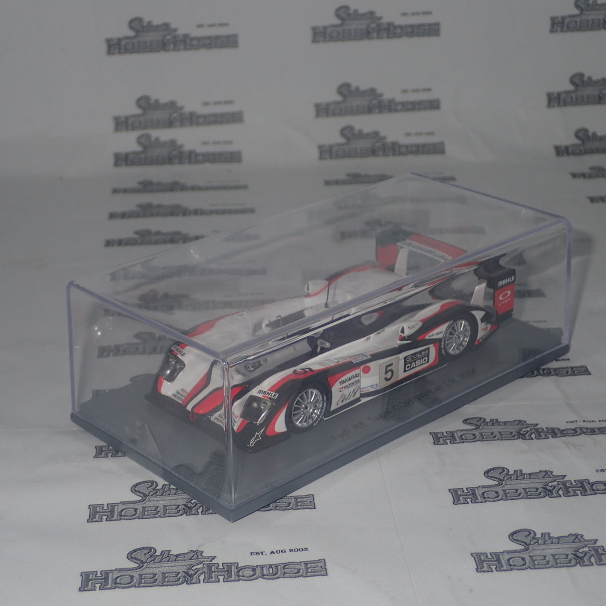 Spark Models 43LM04 – 1/43 Scale Audi R8 #5 Team GOH Winner 2004 24Hrs Le Mans Resin Scale Model Replica