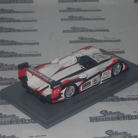 Spark Models 43LM04 – 1/43 Scale Audi R8 #5 Team GOH Winner 2004 24Hrs Le Mans Resin Scale Model Replica
