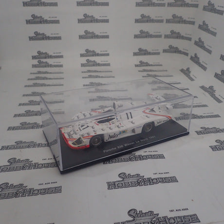 Spark Models 43LM81 – 1/43 Scale Porsche 936/78 #11 Jules "Derek Bell - Jacky Ickx" winner Le Mans 1981 Scale Model Replica