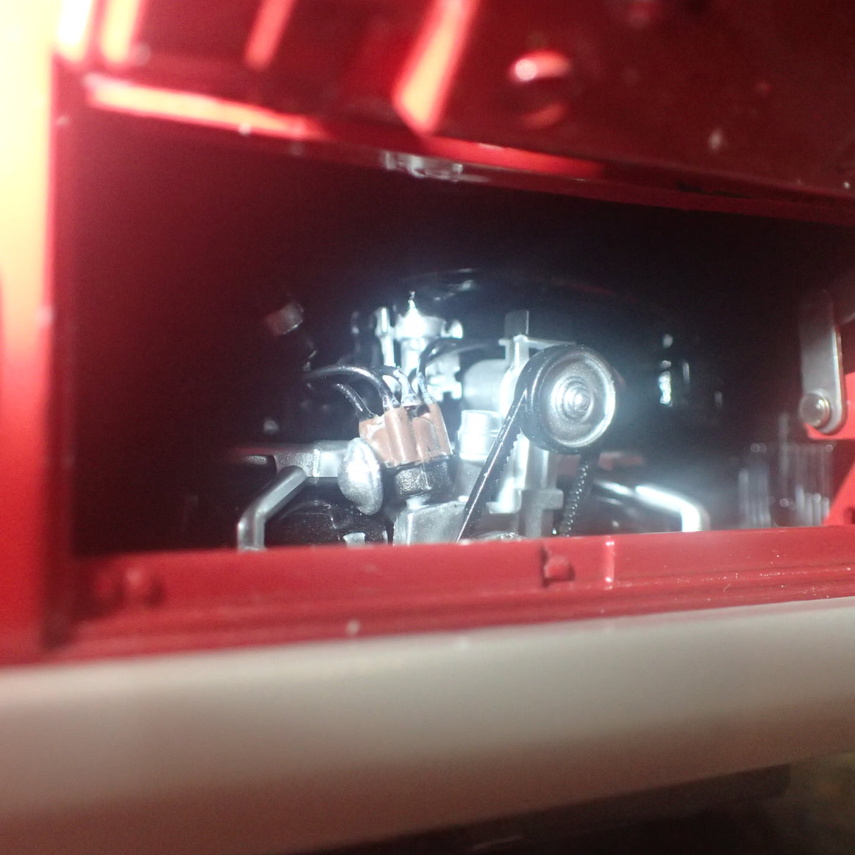 Schuco 45 003 6700 - 1/18 Scale Volkswagen T1 Transporter "Ferrari" Diecast Model Replica