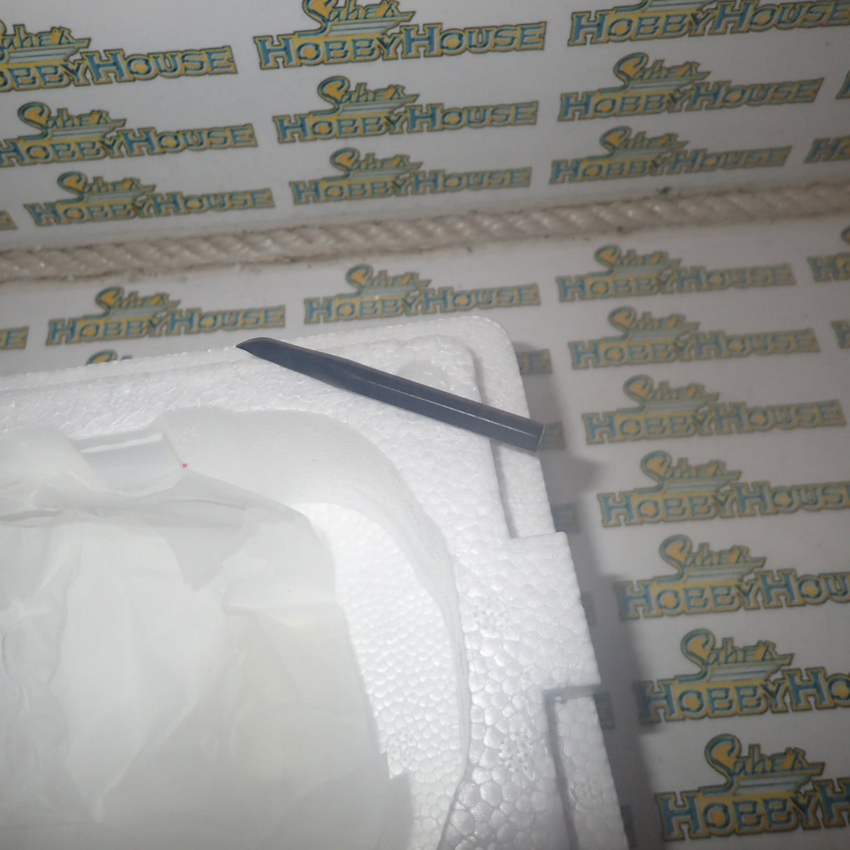 Schuco 45 003 6700 - 1/18 Scale Volkswagen T1 Transporter "Ferrari" Diecast Model Replica