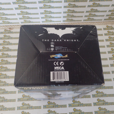 NECA 4718 - The Dark Knight Bobble Head The Joker Health Ledger Head knocker