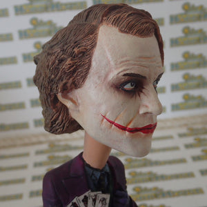NECA 4718 - The Dark Knight Bobble Head The Joker Health Ledger Head knocker