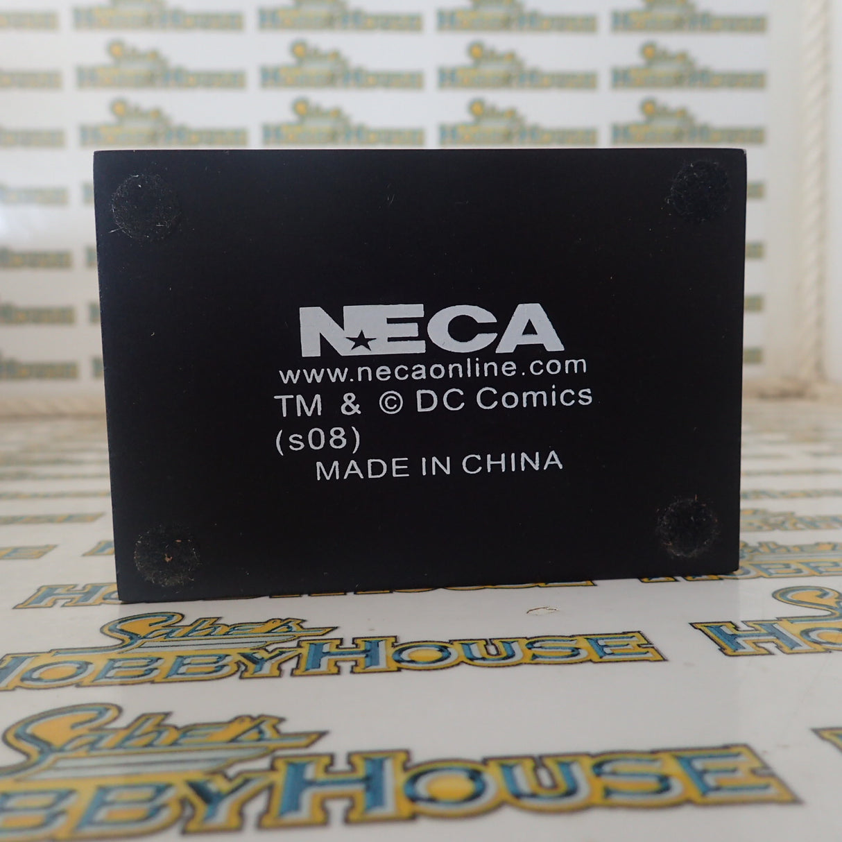 NECA 4718 - The Dark Knight Bobble Head The Joker Health Ledger Head knocker