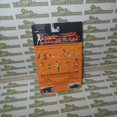 Motor Heads Miniatures #501 - 1/18 Sara Hand Painted Cold-Cast Resin Figurine