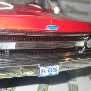 Highway 61 Collectibles 50559 - 1:18 Diecast - Chevy Fleetside Pickup - Red/White