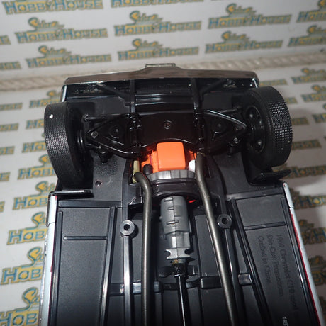 Highway 61 Collectibles 50559 - 1:18 Diecast - Chevy Fleetside Pickup - Red/White