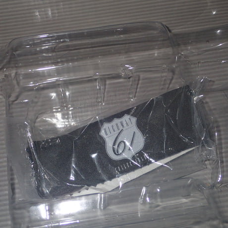 Highway 61 Collectibles 50559 - 1:18 Diecast - Chevy Fleetside Pickup - Red/White