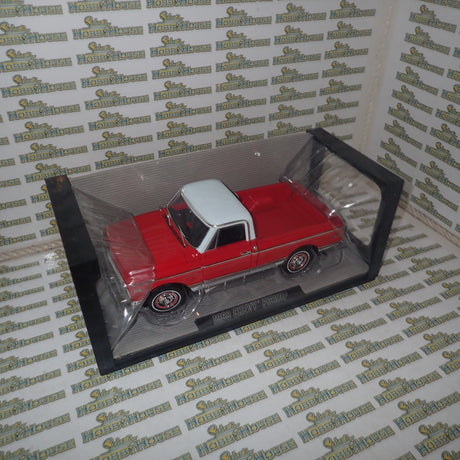 Highway 61 Collectibles 50559 - 1:18 Diecast - Chevy Fleetside Pickup - Red/White