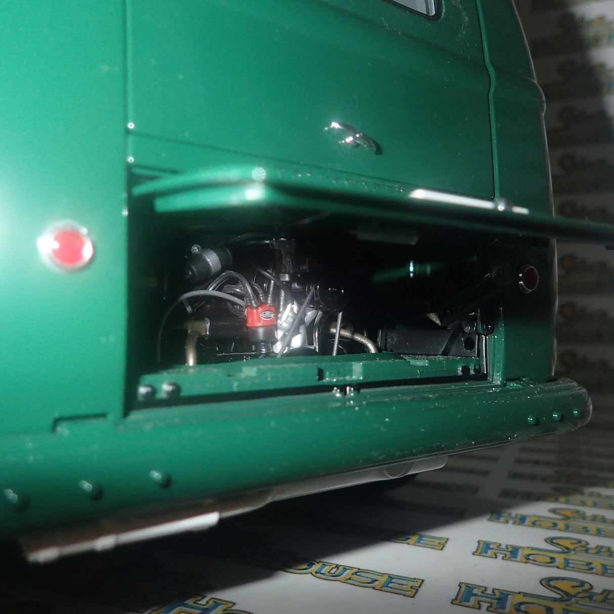 Sun Star 5082 - 1:12 1956 Volkswagen VW T1 Bus Van POLIZEI dark green