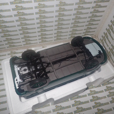 Sun Star 5082 - 1:12 1956 Volkswagen VW T1 Bus Van POLIZEI dark green