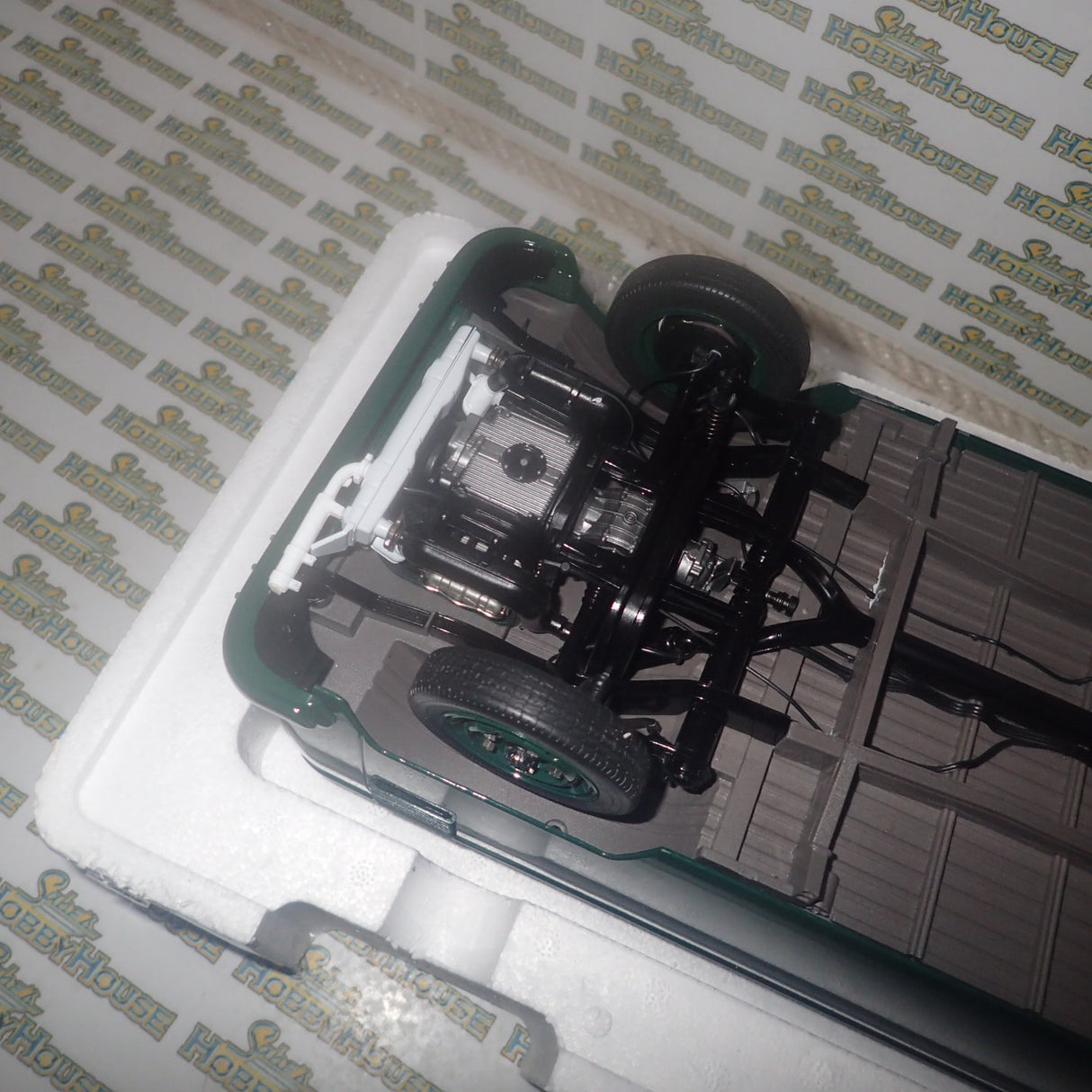 Sun Star 5082 - 1:12 1956 Volkswagen VW T1 Bus Van POLIZEI dark green