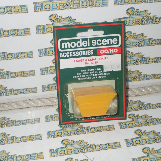 Modelscene 5088 - HO/00 Scale Large & Small Skips