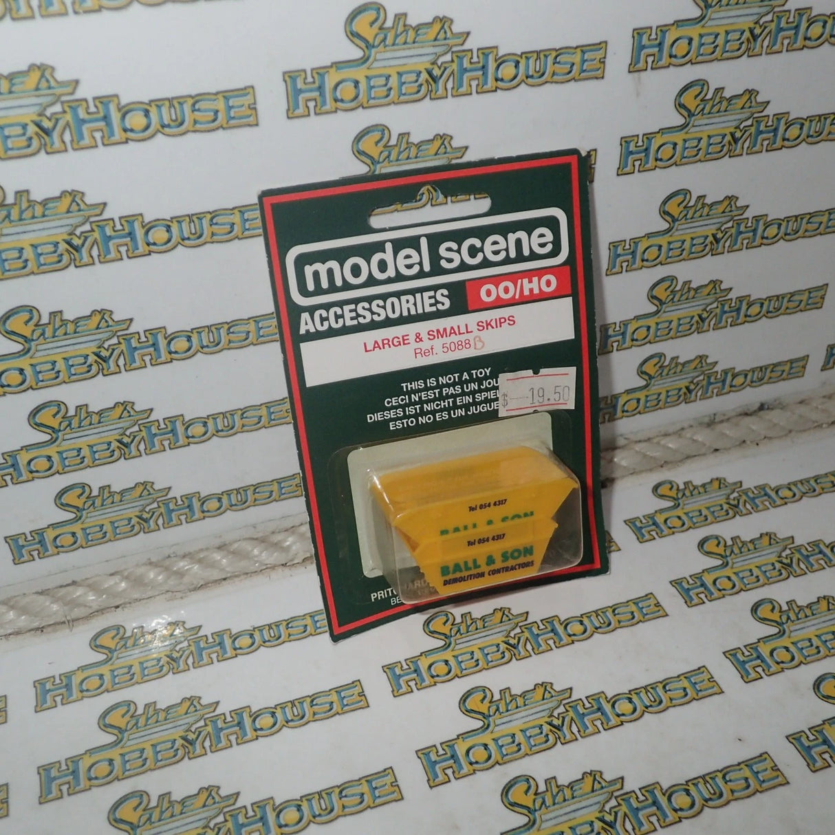 Modelscene - HO/00 Scale - #5088B Ball & Son Large & Small Skips