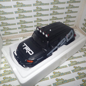 AUTOart Millennium 80717 - 1/18 TOYOTA TRD FJ CRUISER 2007 Model Replica