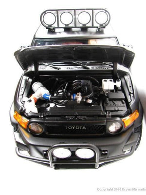 AUTOart Millennium 80717 - 1/18 TOYOTA TRD FJ CRUISER 2007 Model Replica