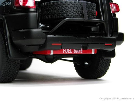 AUTOart Millennium 80717 - 1/18 TOYOTA TRD FJ CRUISER 2007 Model Replica