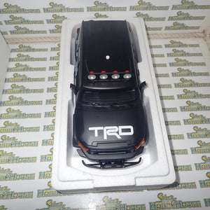 AUTOart Millennium 80717 - 1/18 TOYOTA TRD FJ CRUISER 2007 Model Replica