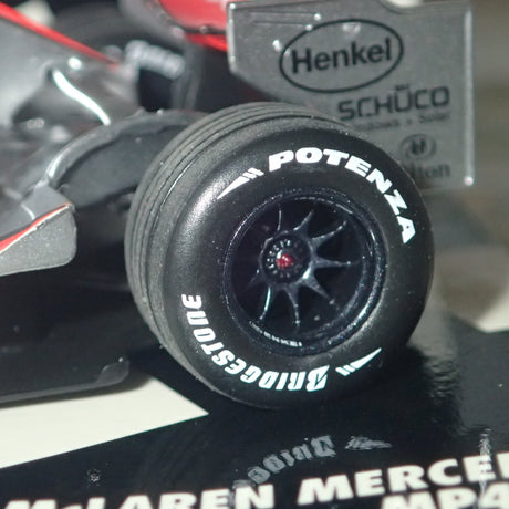 Minichamps 530 074302- 1/43 Scale Vodafone McLaren Mercedes MP4-22 L Hamilton 2007 Scale Model Replica