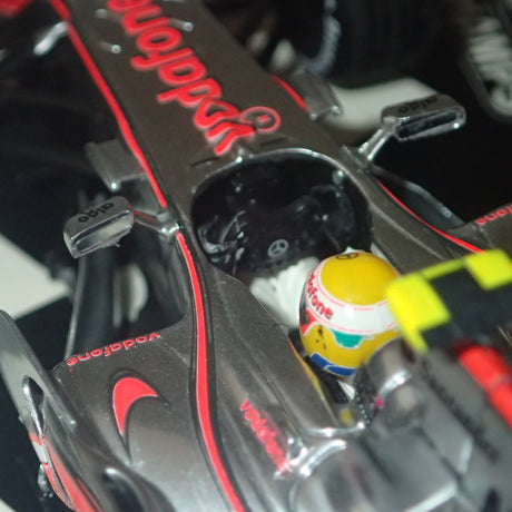 Minichamps 530 074302- 1/43 Scale Vodafone McLaren Mercedes MP4-22 L Hamilton 2007 Scale Model Replica