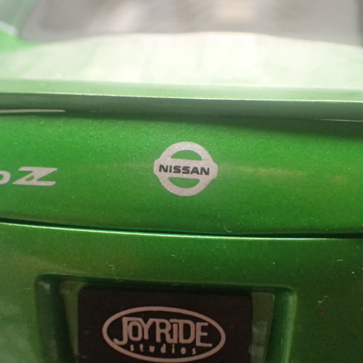 Jada 53608D - 1/18 Scale Fast & Furious Series Nissan 350Z Green 2003 from Fast and Furious Tokyo Drift Die-cast Replica