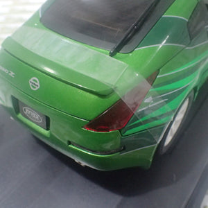Jada 53608D - 1/18 Scale Fast & Furious Series Nissan 350Z Green 2003 from Fast and Furious Tokyo Drift Die-cast Replica