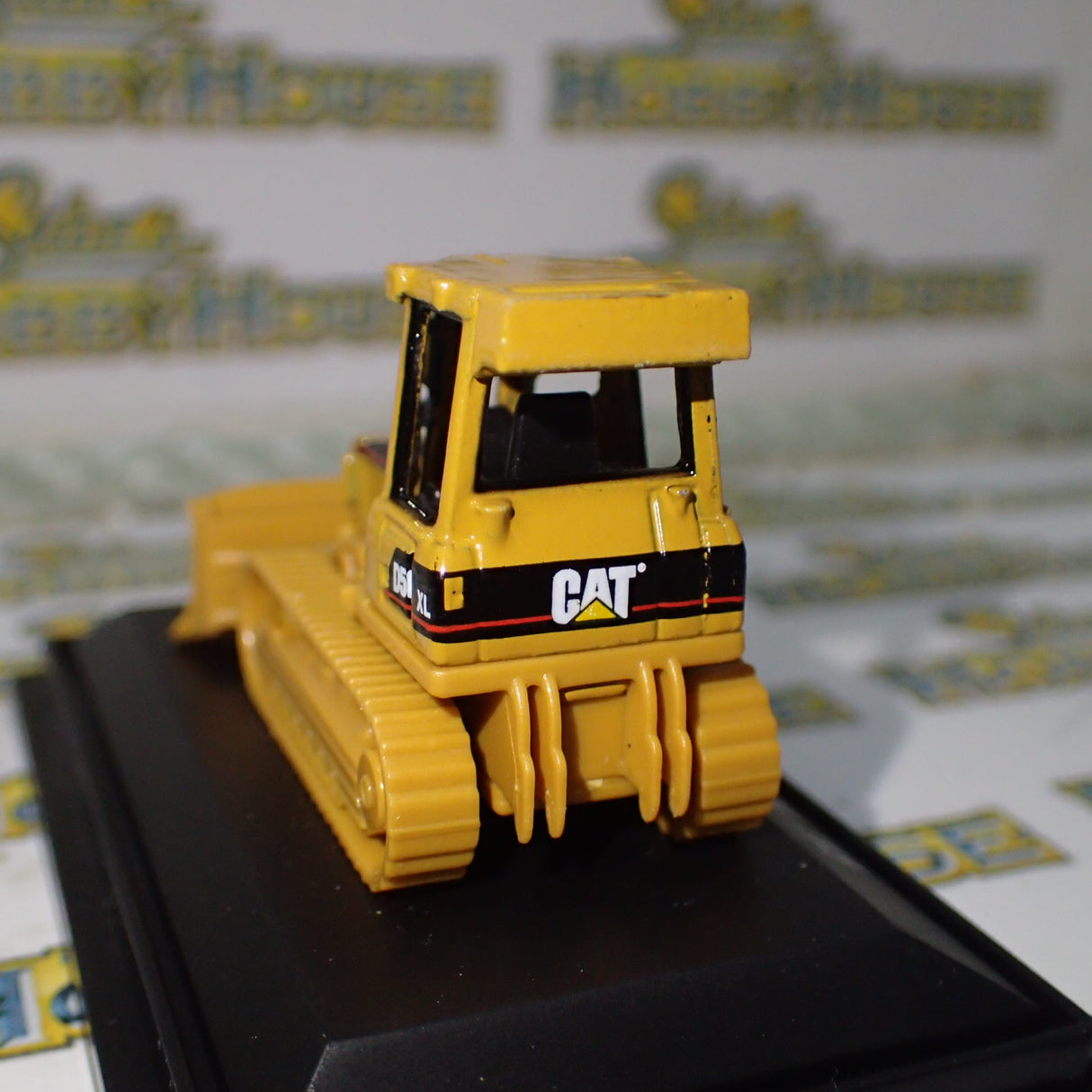Norscot Construction Mini's 55421 - Cat D5G XL Track-Type Tractor Diecast Scale Model Replica
