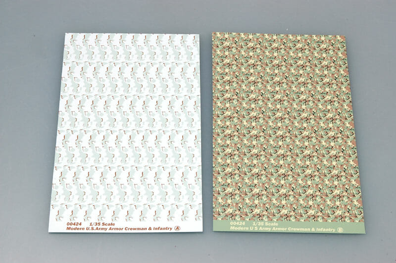 TRUMPETER - 1:35 scale - 00424 Modern U.S.Army Armor Crewman & Infantry