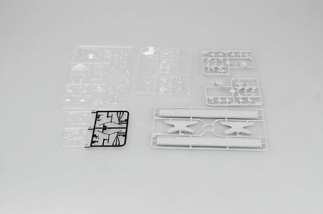 TRUMPETER - 1/350 Scale - 04520 Russian battlecruiser Admiral Ushakov (ex-Kirov) Plastic Model Kit