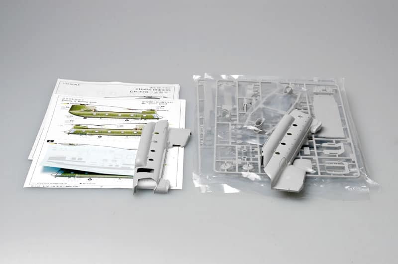 Trumpeter 01622 - 1/72 Scale CH-47D "CHINOOK" Plastic Model Kit