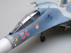 Trumpeter - 1:72 Scale - 01645 Russian Su-27UB Flanker C Fighter Plastic Model Kit