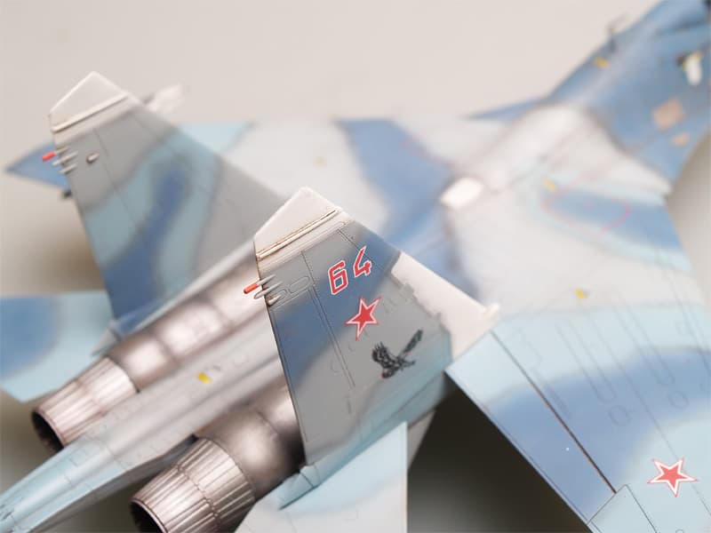 Trumpeter - 1:72 Scale - 01645 Russian Su-27UB Flanker C Fighter Plastic Model Kit