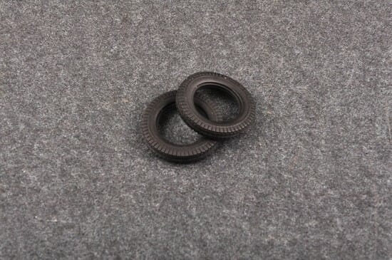 Trumpeter - 1/72 Scale - 02345 Soviet Limber 52-R-353M Mod.1942 Plastic Model Kit