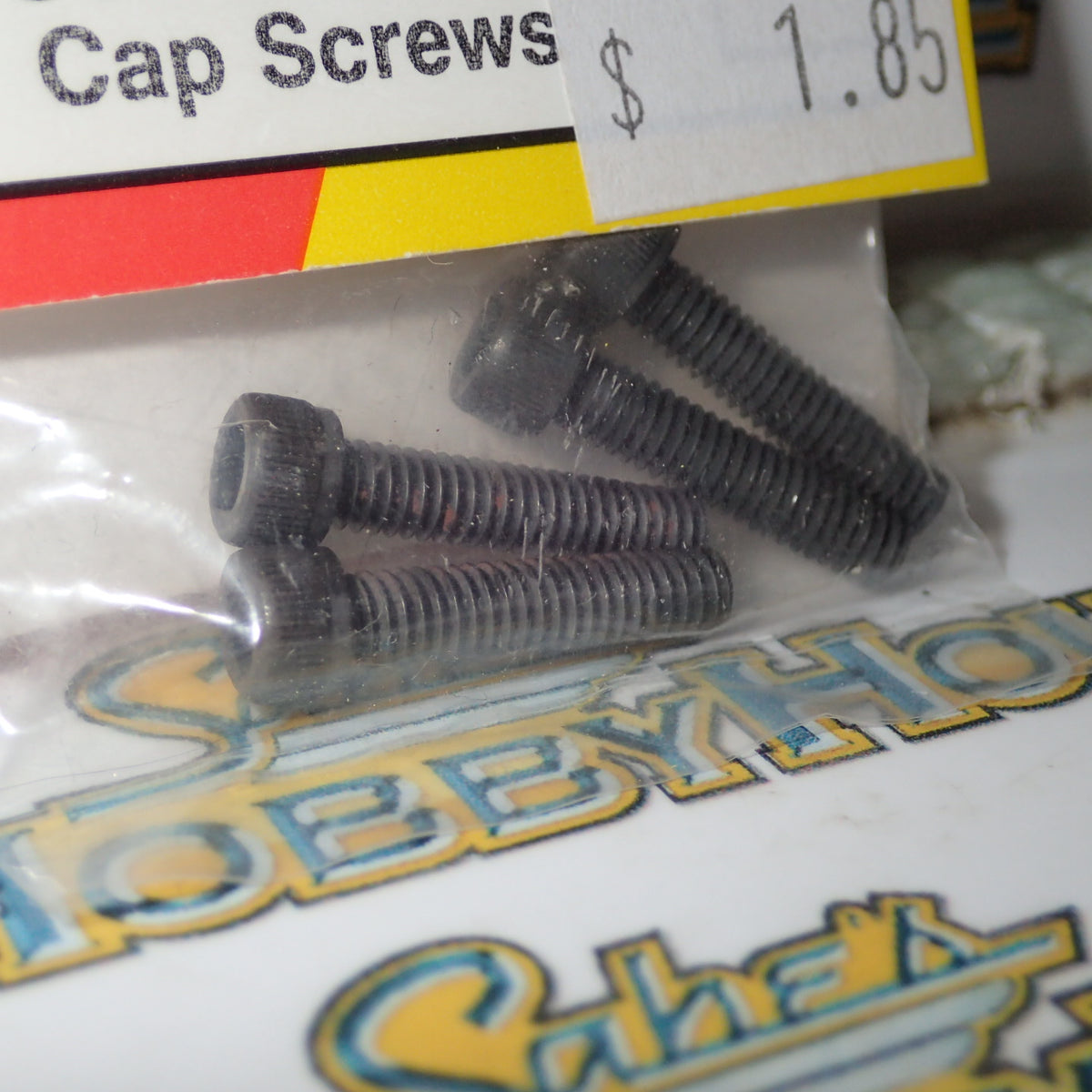 Dubro 578 - 8-32 x 3/4" Socket Head Cap Screws
