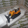 Norscot 58001 - 1/50 Scale Liebherr PR 724 LGP Crawler Tractor Planierraupe Le Bouteur