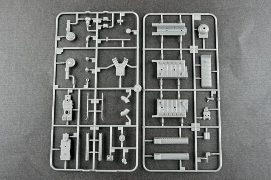 Trumpeter 02421 - 1:24 Scale - Junkers Ju-87B-2 Stuka Plastic Model Kit