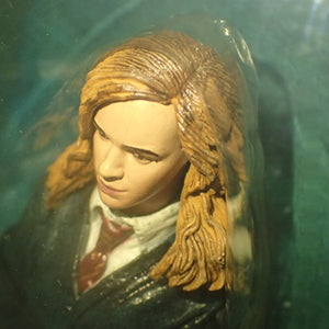 NECA 60015 - Series 1 Harry Potter and the Order of the Phoenix Hermione Granger Figurine