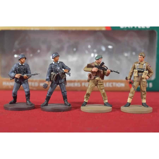 Oryon Collection ART. 3007 - 1/35 Scale - World War II "SALERNO" British 2nd Commando . German PZ. Grenadiers Div. "Herman Goering" Hand Painted Metal Soldier Figures