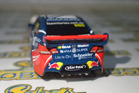 Classic Carlectables 64244 1/64 Scale Holden VF Commodore Craig Lowndes year 2016 Team Vortex