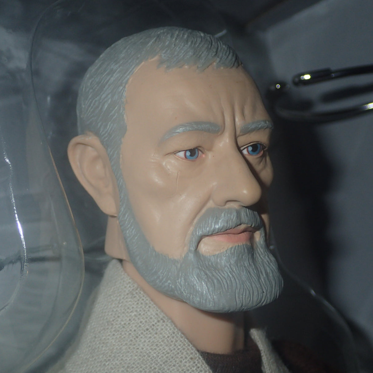 Diamond Select 70220 - Ultimate Quarter Scale - Star Wars (A New Hope) Obi-Wan Kenobi Replica Figure