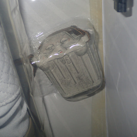 Diamond Select 70228 - Ultimate Quarter Scale - Star Wars Han Solo in Hoth Gear Replica Figure