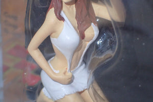 Motor Heads Miniatures #703 - 1/18 Lilliane Hand Painted Cold-Cast Resin Figurine