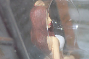 Motor Heads Miniatures #703 - 1/18 Lilliane Hand Painted Cold-Cast Resin Figurine