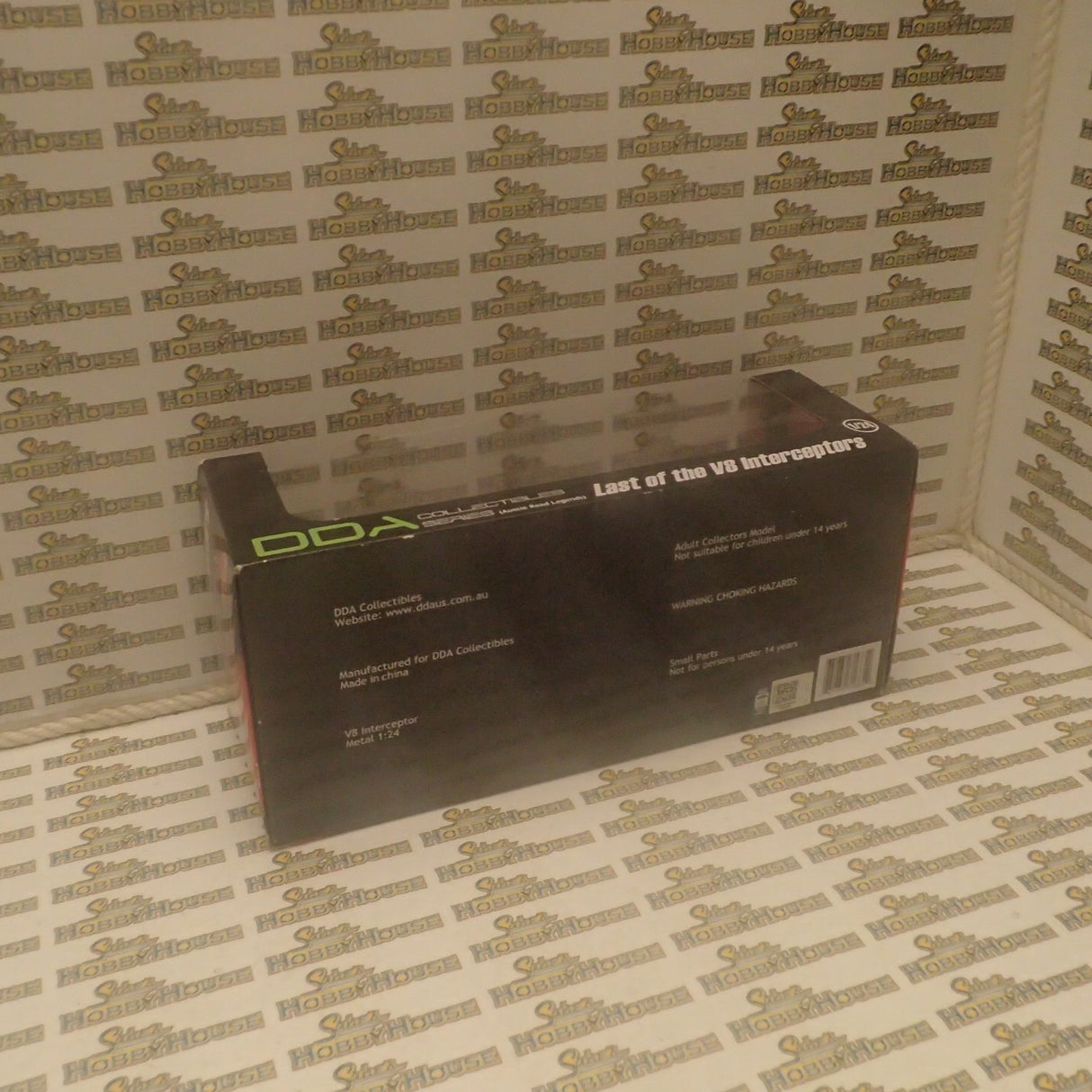 DDA 71665 - 1/24 Scale Last of The V8 Interceptors 1973 Ford Falcon XB Die-cast Model Replica