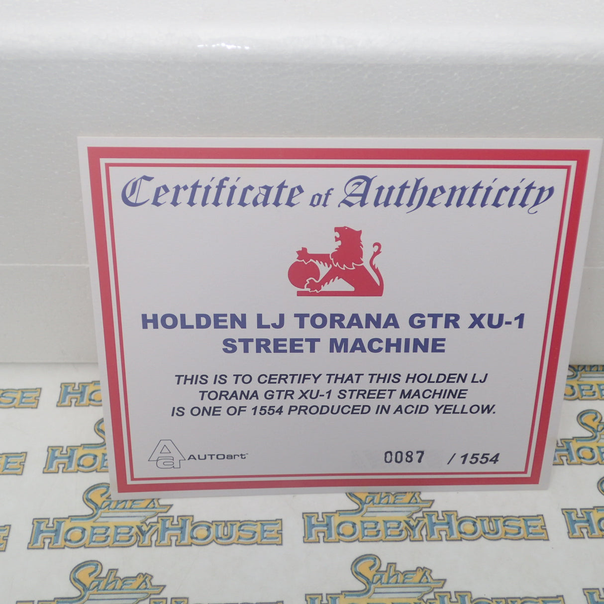 Autoart 72577 - 1/18 Scale - Holden LJ Torana GTR XU-1 Street Machine in Metallic Yellow Diecast Scale Model Replica